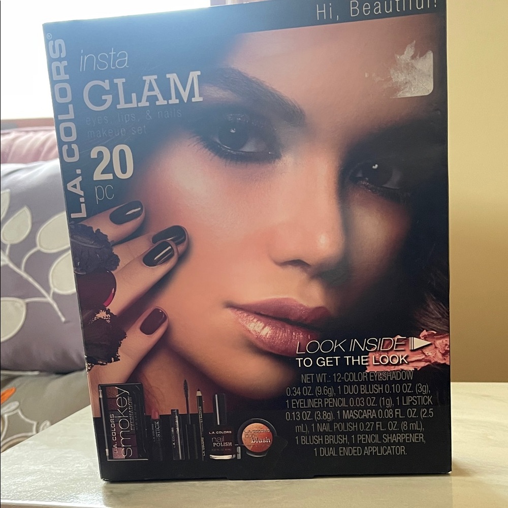 New Sealed! L.A. Colors Insta Glam 20-Piece Makeup Set - Black and Purple